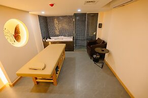 Bao Son International Hotel