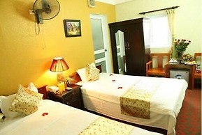 Canh Dieu Hotel