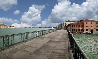 Al Redentore di Venezia Apartments