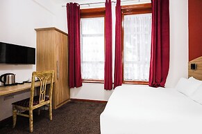 Arinza Hotel, London Ilford