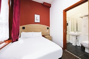 Arinza Hotel, London Ilford