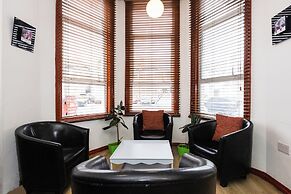 Arinza Hotel, London Ilford