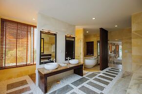 Villa Del Sol Beach resort & Spa