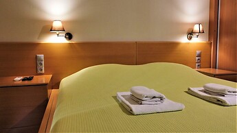 Villiana Holiday Apartments