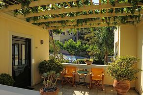 Villiana Holiday Apartments