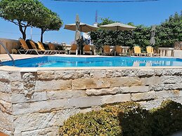 Villiana Holiday Apartments