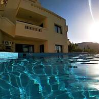 Villiana Holiday Apartments