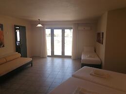 Villiana Holiday Apartments