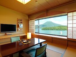 Akan Yuku no Sato Tsuruga