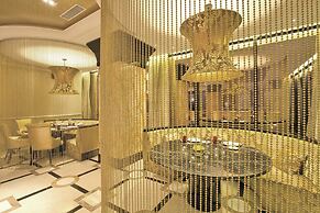 The Trans Luxury Hotel