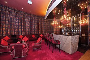 The Trans Luxury Hotel