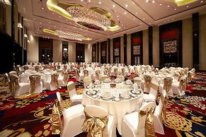 The Trans Luxury Hotel