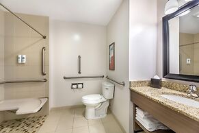 Comfort Inn & Suites Dover