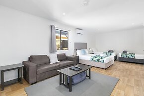 Mossman Resort Holiday Villas