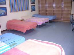 Hispania Residence - Hostel