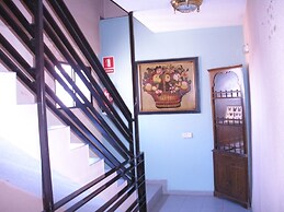 Hispania Residence - Hostel