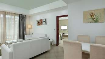 Peninsula Hotel Dar es Salaam