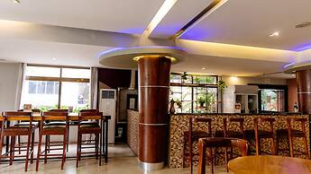 Peninsula Hotel Dar es Salaam