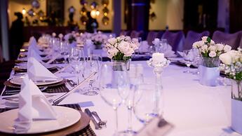 Peninsula Hotel Dar es Salaam