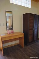 La Isla Bonita Resort and Spa