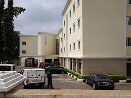 Thornberry Savannah Suite Hotel