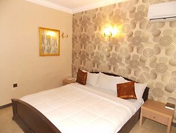 Thornberry Savannah Suite Hotel