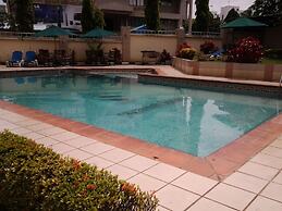 Thornberry Savannah Suite Hotel