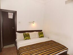 Thornberry Savannah Suite Hotel