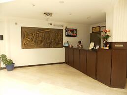 Thornberry Savannah Suite Hotel
