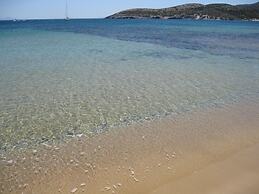 Blue Dolphin Antiparos Villas and Suites