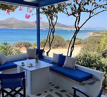 Blue Dolphin Antiparos Villas and Suites