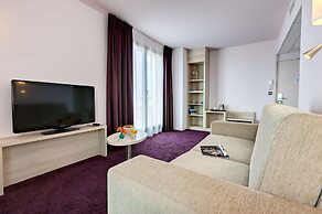 Brit Hotel Vendee Mer