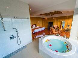 LiVEMAX AMMS CanNa Resort Villa