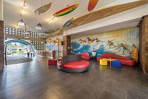 Bliss Surfer Hotel by Tritama Hospitality