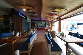 Bliss Surfer Hotel by Tritama Hospitality