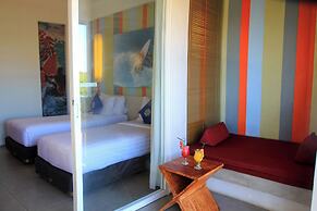 Bliss Surfer Hotel by Tritama Hospitality