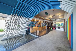 Bliss Surfer Hotel by Tritama Hospitality