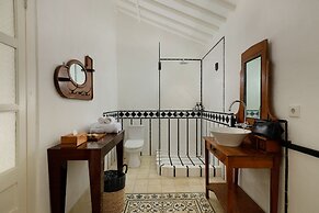 Hotel Puri Tempo Doeloe