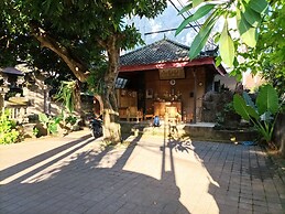 Sapta Petala Hotel