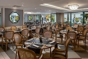 Royal Princess Hotel