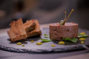 Royal Princess Hotel