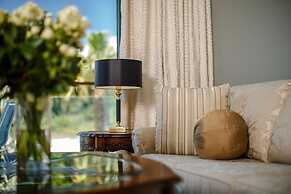 Royal Princess Hotel