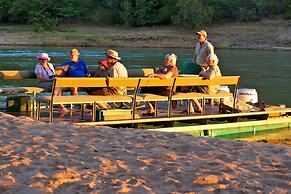 Kunene River Lodge