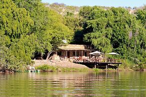 Kunene River Lodge