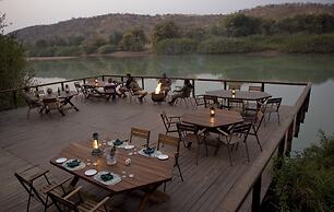 Kunene River Lodge