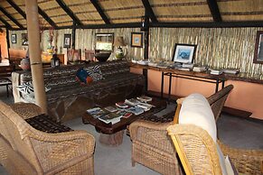 Ndhovu Safari Lodge - Campground
