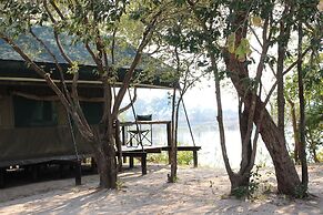 Ndhovu Safari Lodge - Campground