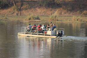 Ndhovu Safari Lodge - Campground