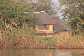 Ndhovu Safari Lodge - Campground