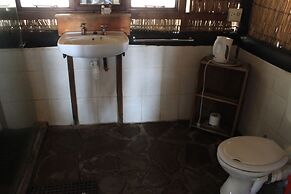 Ndhovu Safari Lodge - Campground